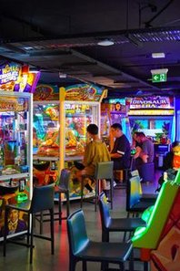 game crypto Debet